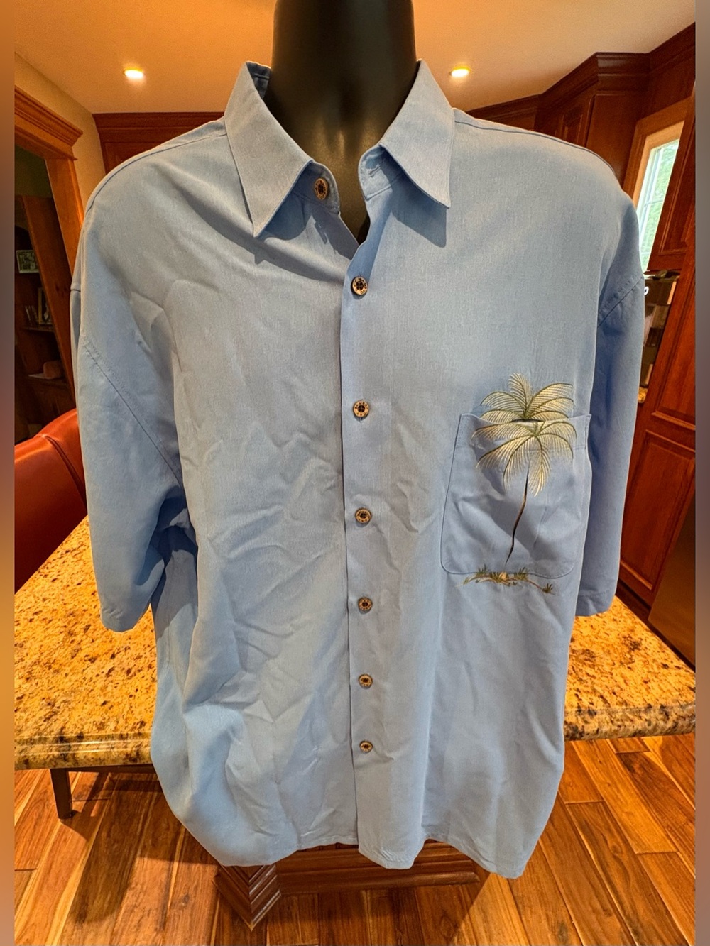 Bamboo Cay Men’s Hawaiian camp shirt. Sharp blue Embroidered Palm Tree. XL